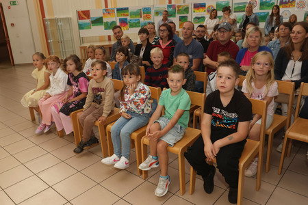 SPREJEM PRVOŠOLČKOV RAKEK 02 FOTO LJUBO VUKELIČ